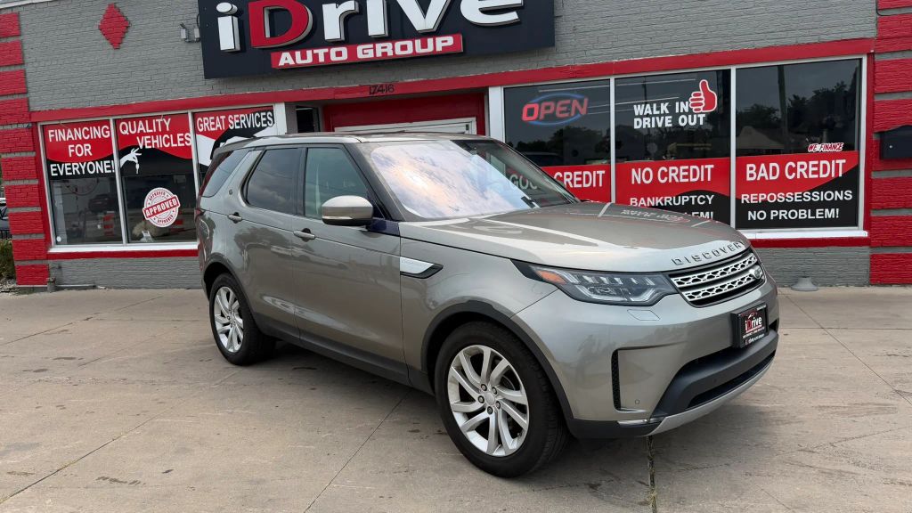 land rover discovery 2017 SALRRBBV9HA010638 image land rover discovery 2017 SALRRBBV9HA010638 image